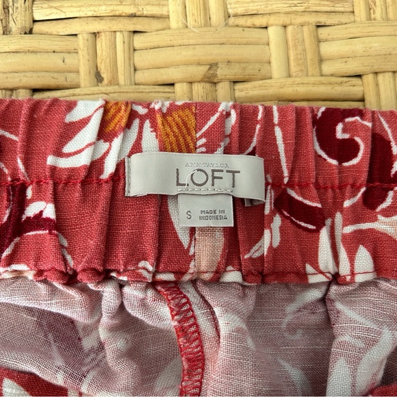 Beautiful soft floral linen blend Loft skirt - Picture 2 of 4